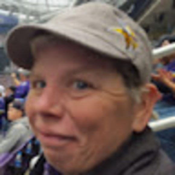 Meet your Posher, Marilyn - Picture 1 of 1